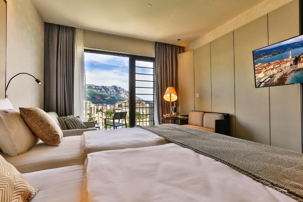 Fotografii Kalos Hotel 4*
