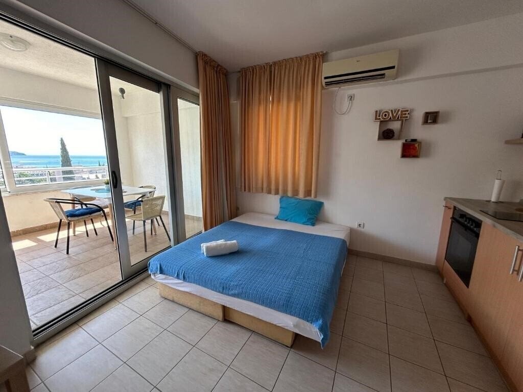 Fotografie Mitende 3*