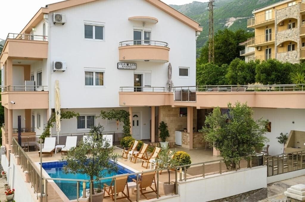 Fotografii Villa Lux 3*