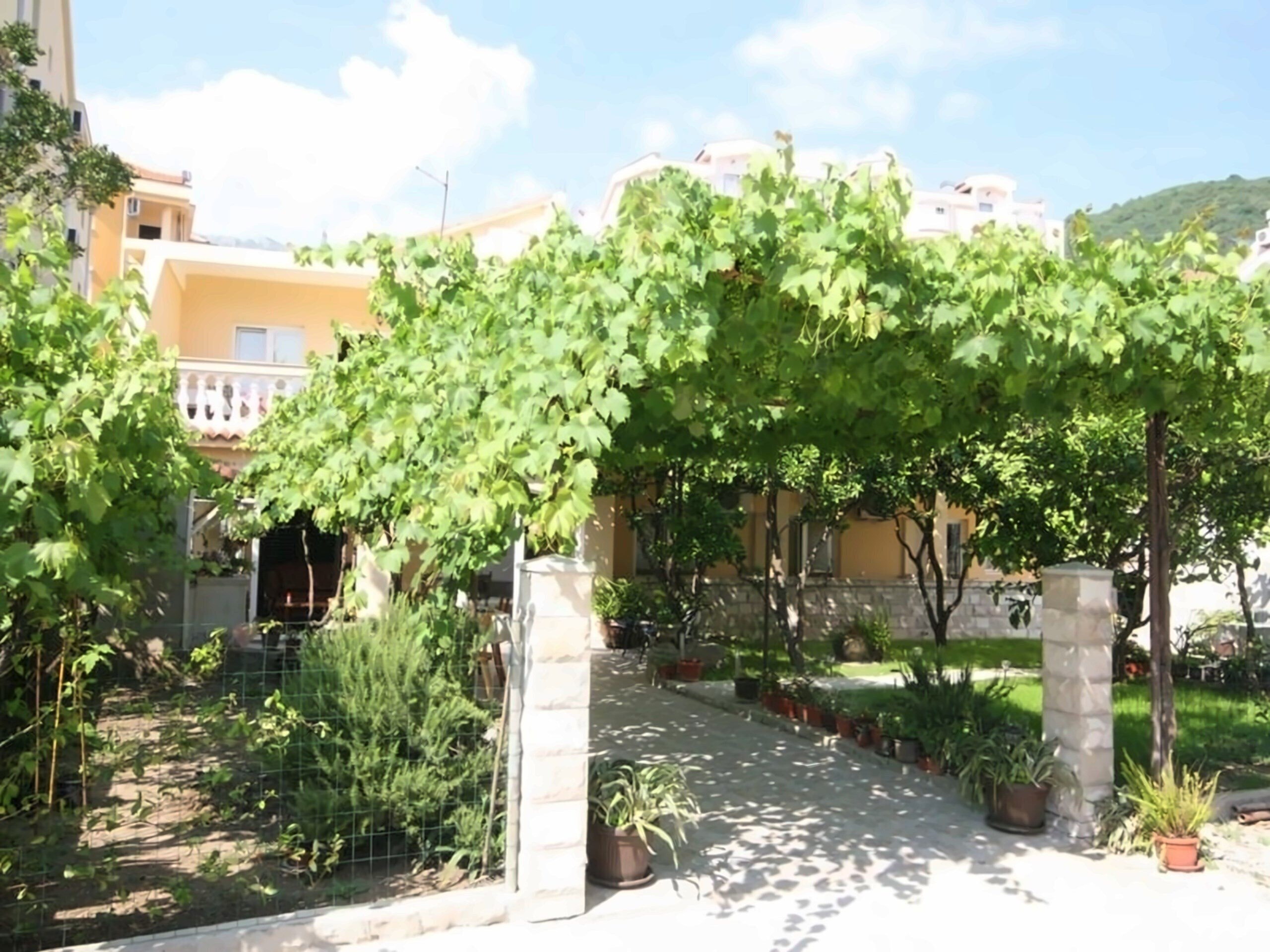 Фотография Апартаменты «Agrum» 3*