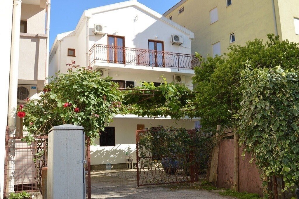 Hotel Radmila Villa 3*