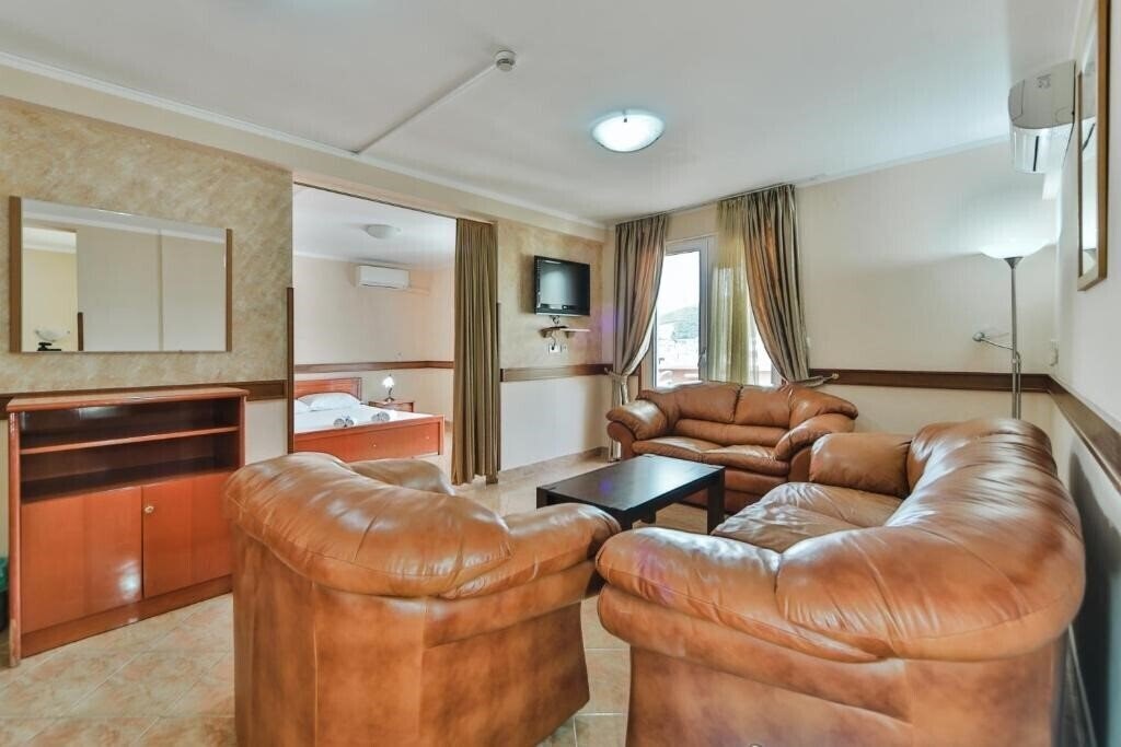 Imaginea Garni Hotel Koral 3*
