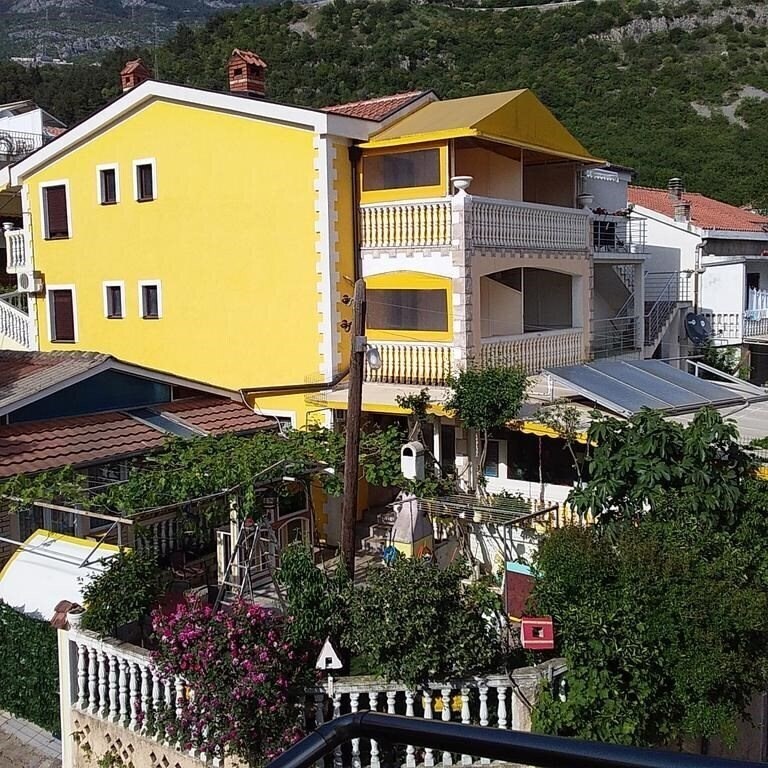 Hotel Micanovic 3*