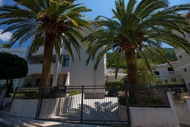 Fotografii Mare Apartments 3*