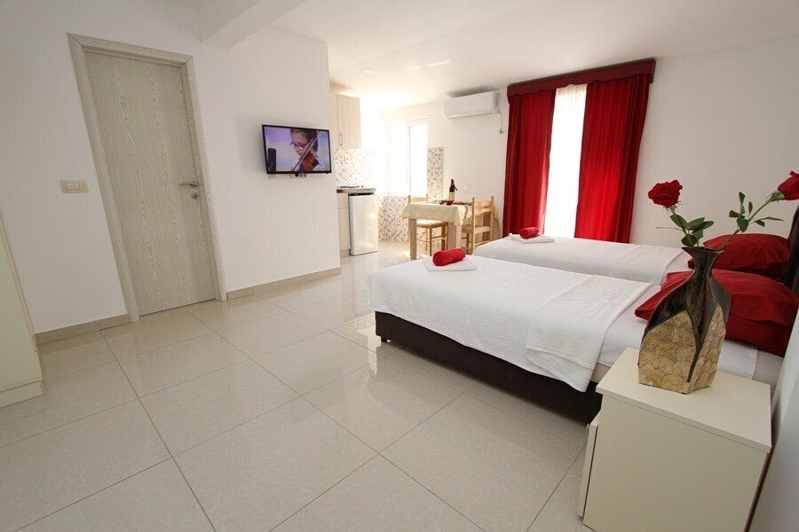 Imaginea Villa Rose 2*