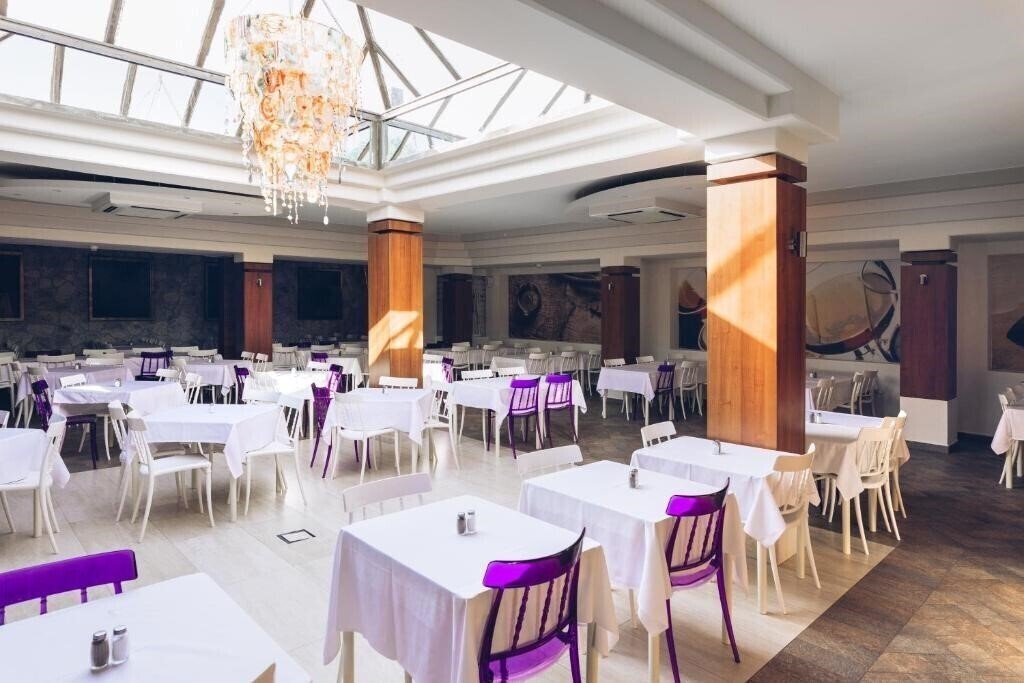 Imaginea Slovenska Plaza Tourist Village 3*