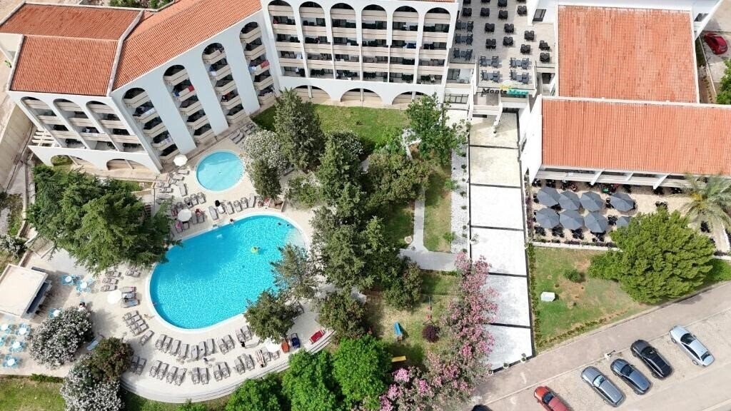 Отель Monte Mare 4*