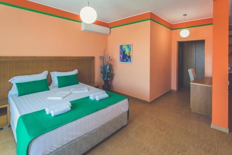 Фотография Villa Deus 3*