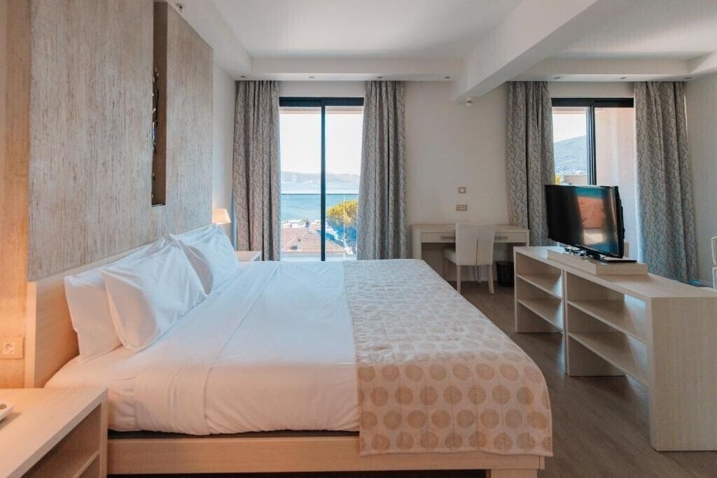Фото Hotel Palmon Bay 4*
