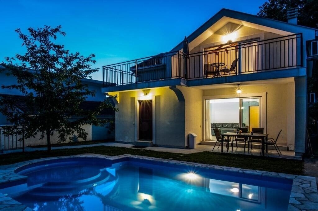 Imaginea Villa Aleksandar Hotel 4*