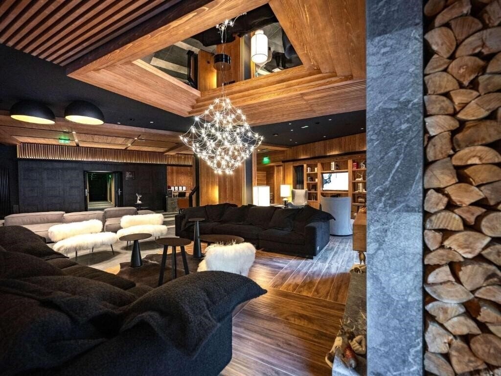 Fotografii Swissotel 4*