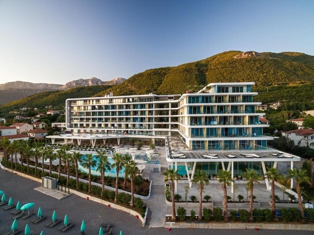 Imaginea Carine Hotel Kumbor Superior (ex. Iberostar Selection Kumbor) 4*