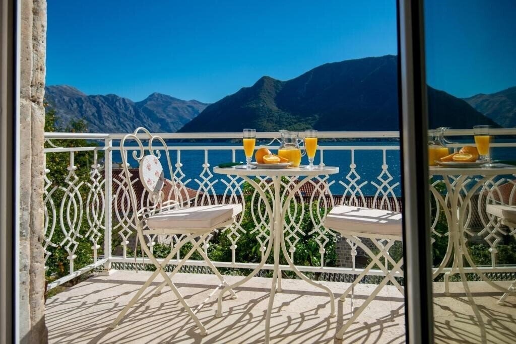 Imaginea Conte 4*
