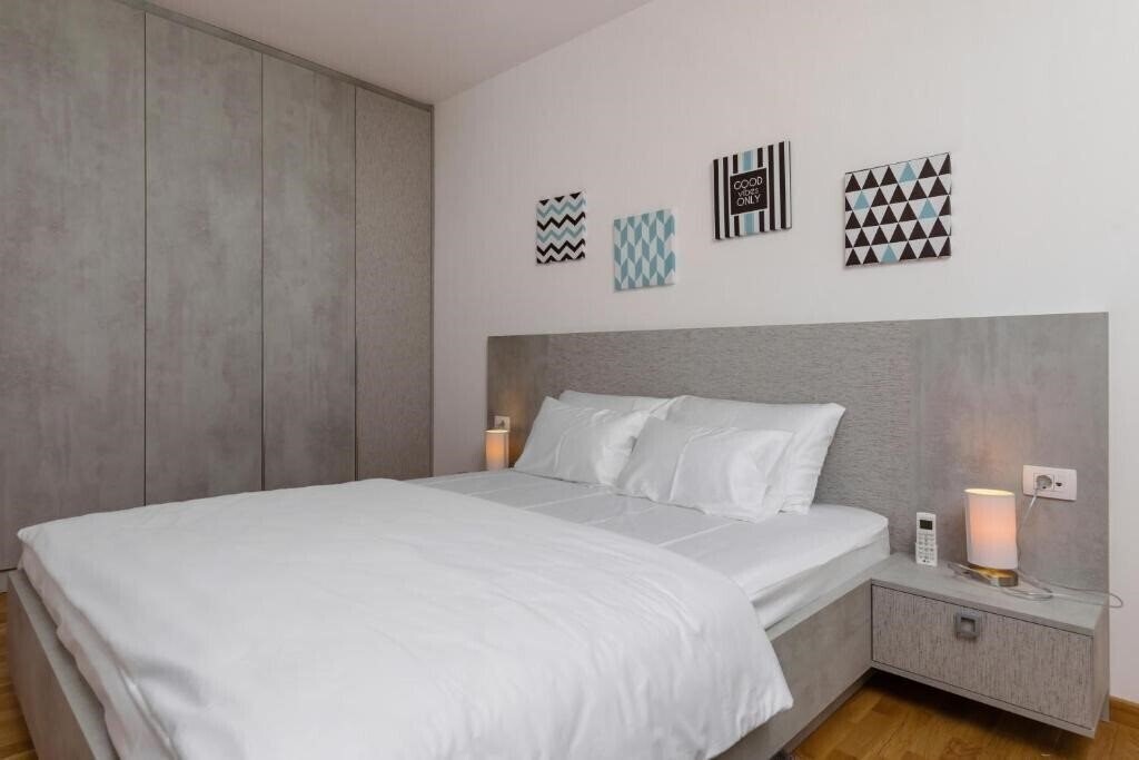 Imaginea Apartments Krug 4*