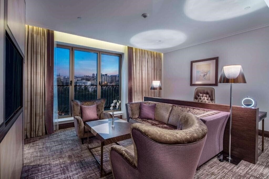 Imaginea Hilton Podgorica Crna Gora 5*