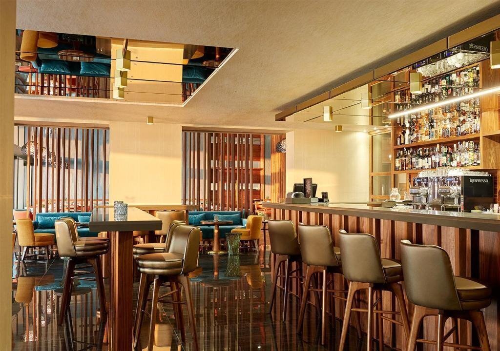 Imaginea Maestral Resort & Casino 5*