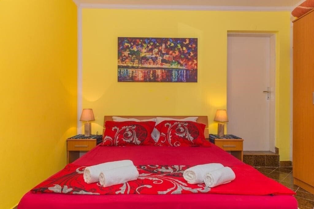 Fotografii Villa Nena Sutomore 1*