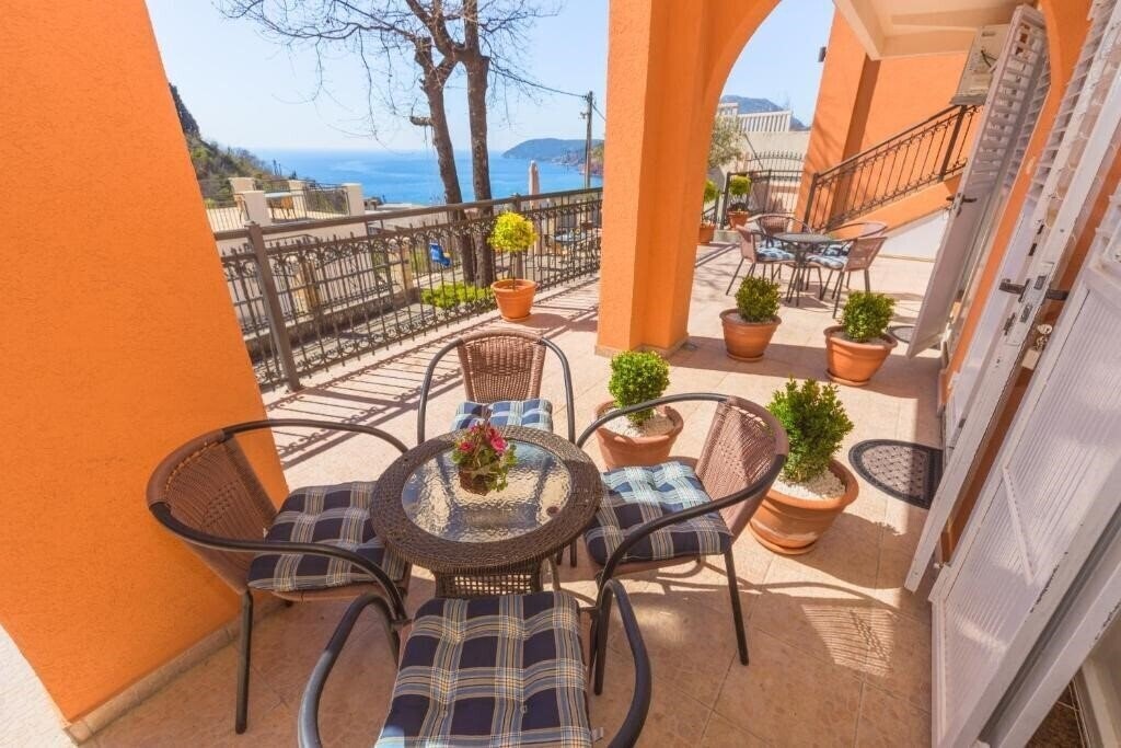 Fotografie Villa Nena Sutomore 1*