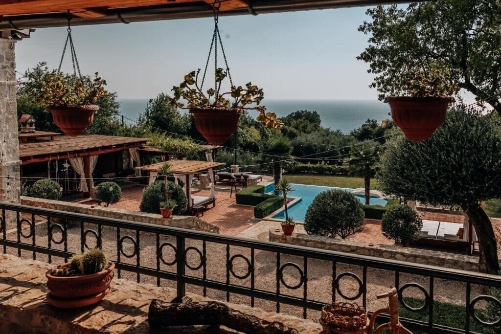 Fotografie Talici Hill Villa 4*