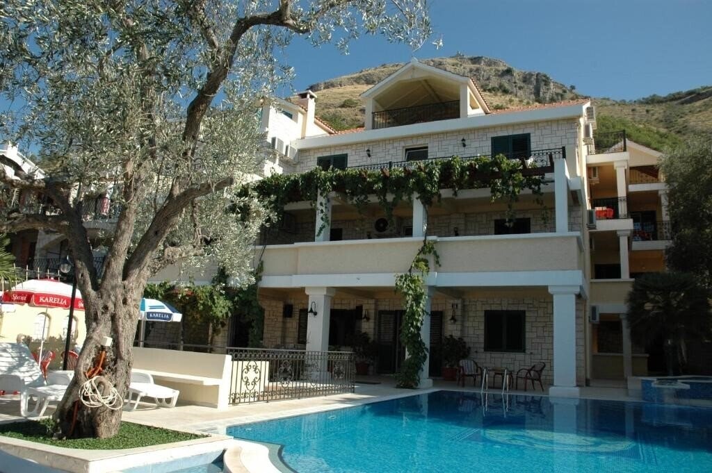 Hotel Villa Balic 3*