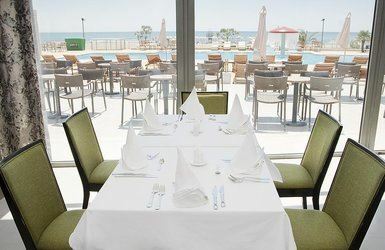 Отель Hotel Otrant 4*