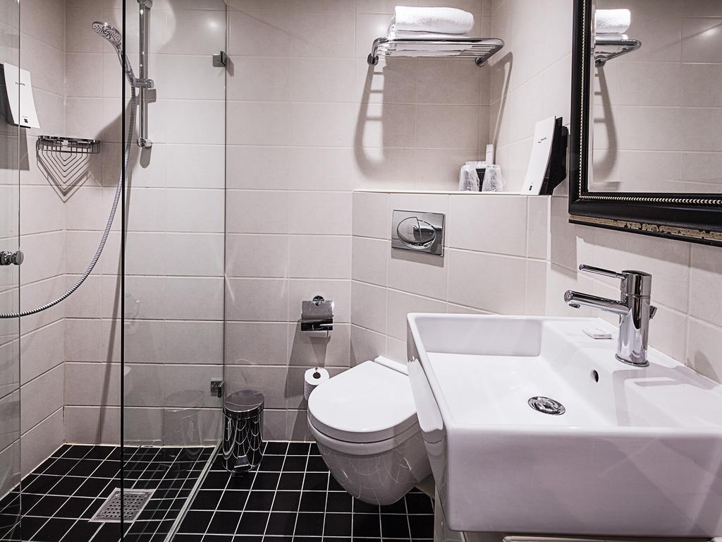 Фотография First Hotel Mayfair 4*