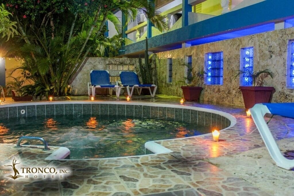 Фото Hotel Tronco Inc 3*