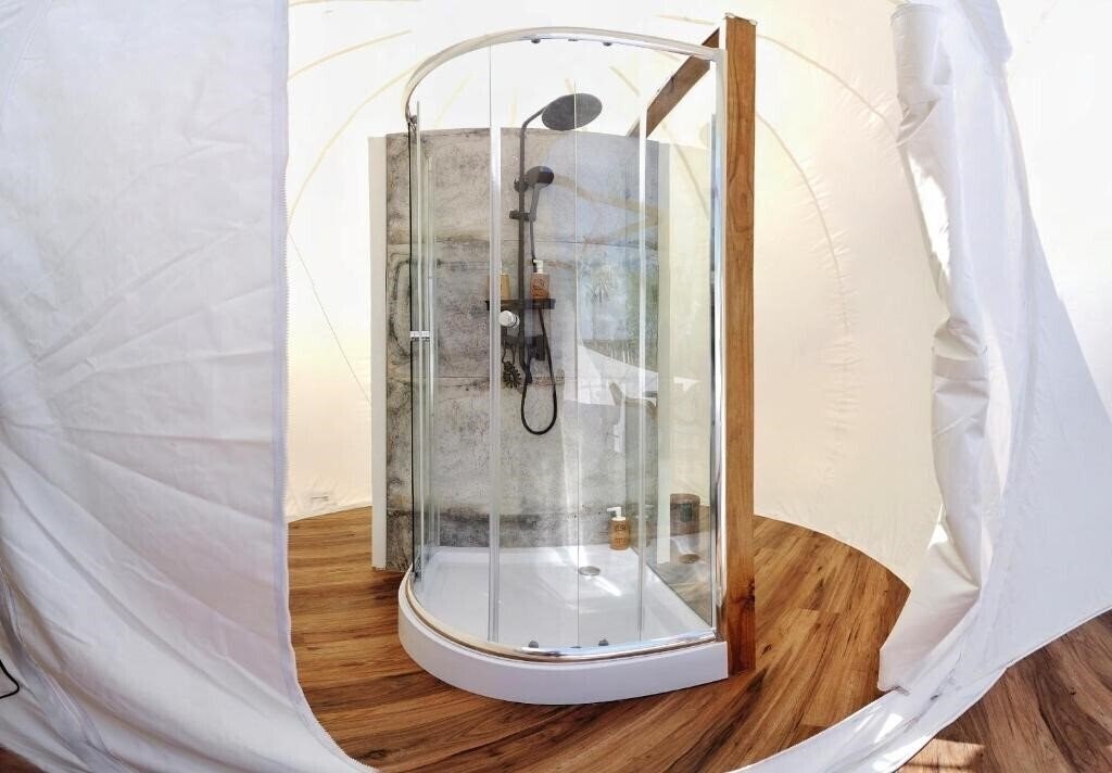 Fotografie Green Land Bubble Glamping 2*