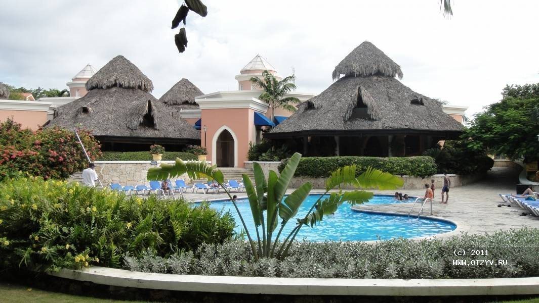 Hotel Barcelo Capella Beach 4*