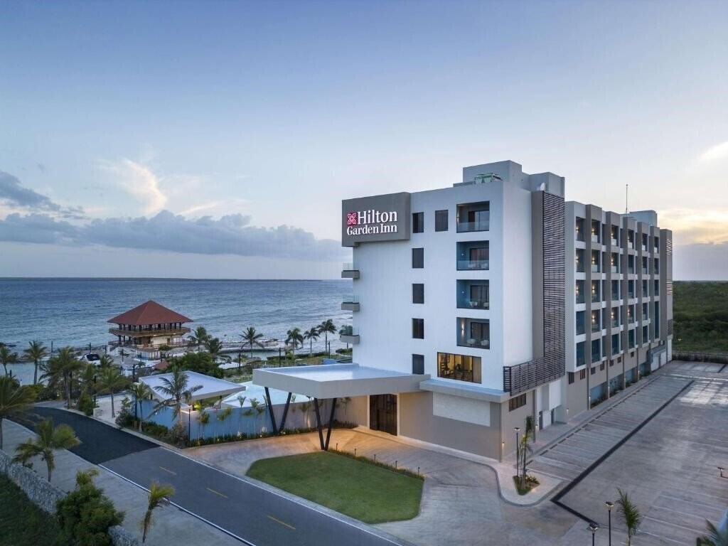 Hotel Hilton Garden Inn La Romana 4*