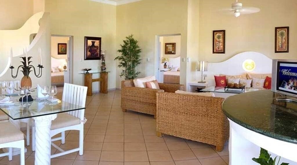 Фотография Lifestyle Crown Residence Suites - All Inclusive 3*