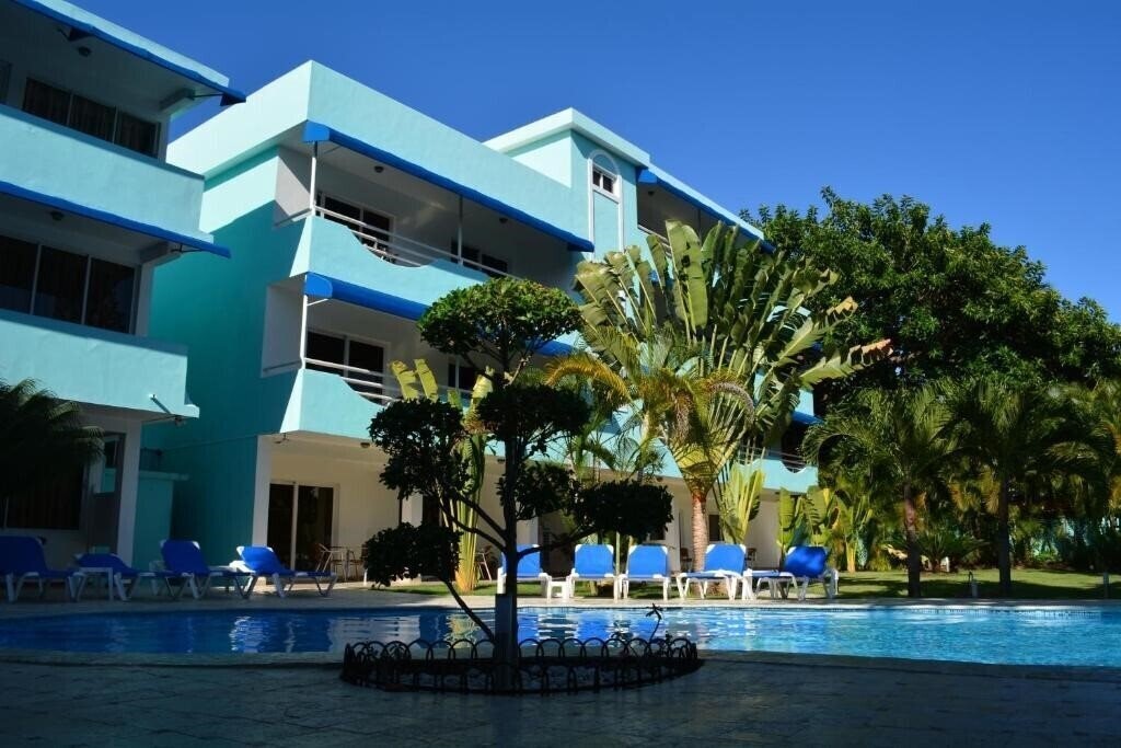 Отель New Garden Hotel 3*