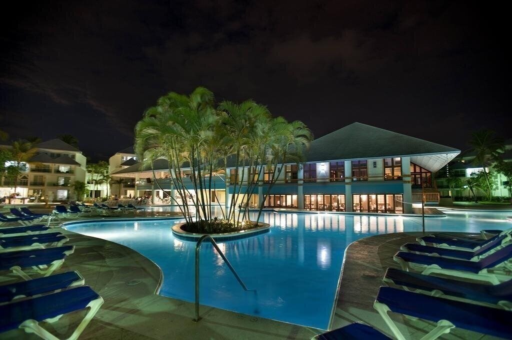 Hotel Select at Grand Paradise Playa Dorada 4*