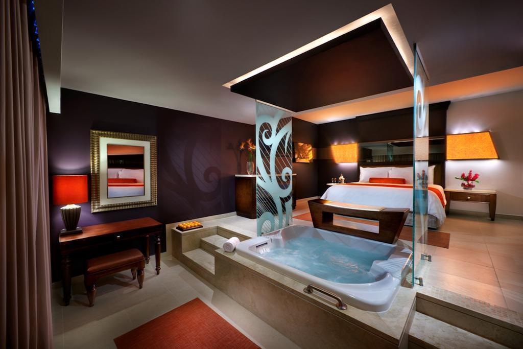 Изображение Hard Rock Hotel & Casino Punta Cana (ex. Moon Palace Casino Golf & SPA) 5*