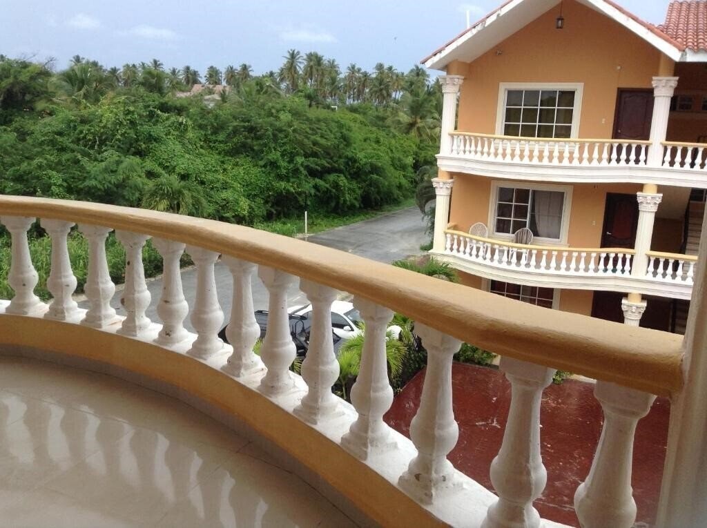 Fotografii White Sands Bed & Breakfast Apt. 3*