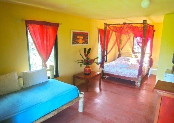 Imaginea Jurassic Park Hotel + 2*