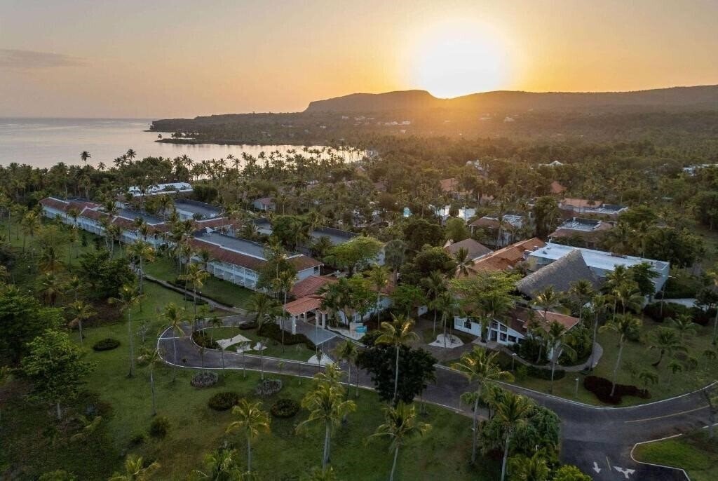 Fotografii Wyndham Alltra Samana 4*