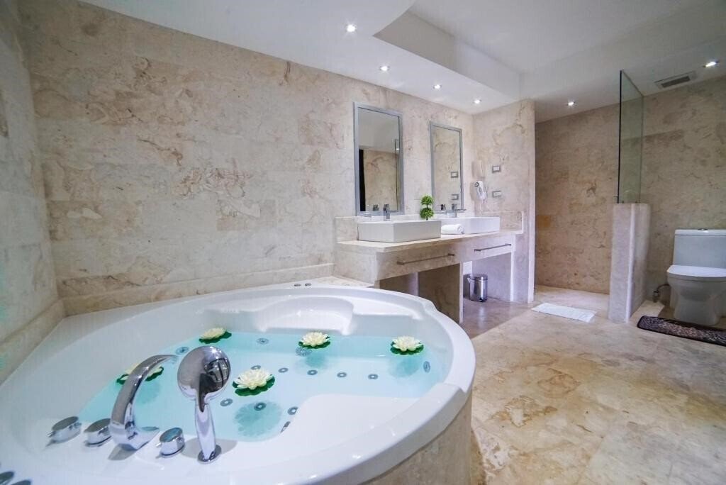 Fotografie Hotel Casino Niza 3*