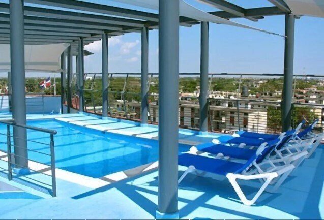 Imaginea The City Inn Hotel & Casino 3*