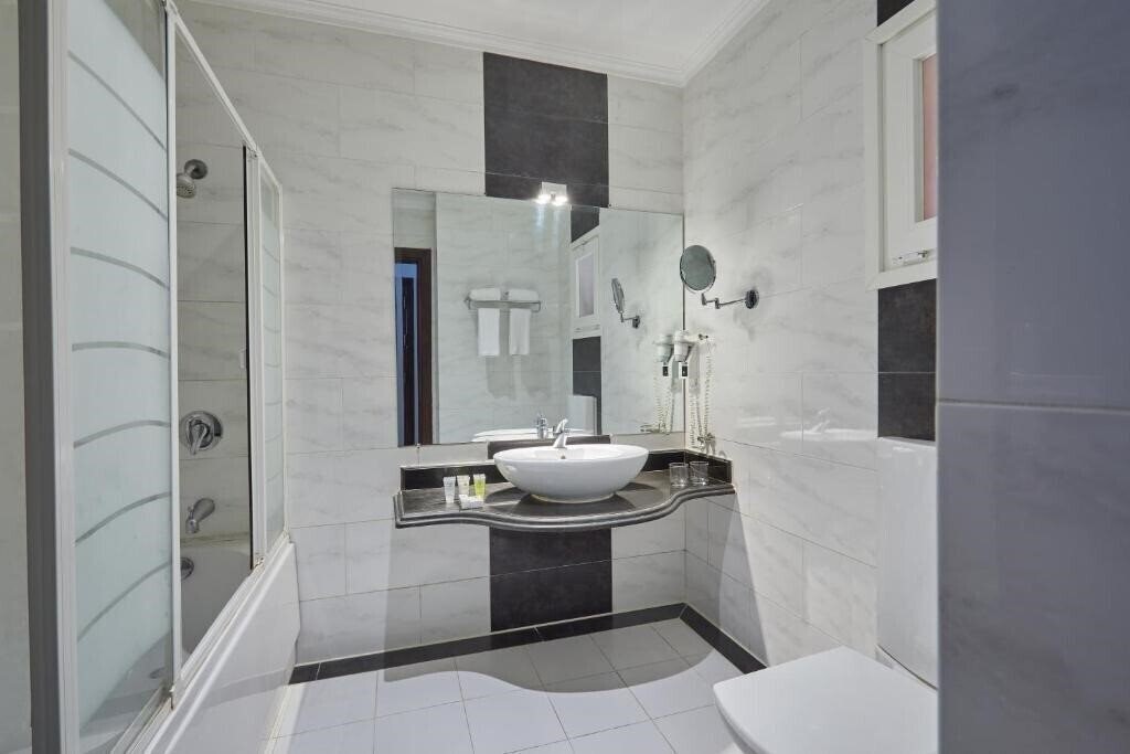 Фотография Golden Ocean Marina Hotel 5*