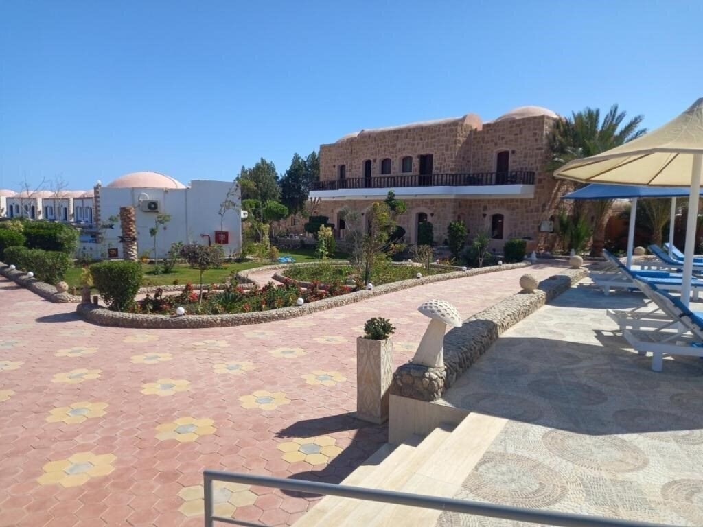 Hotel Dolphin Continental Hotel 3*