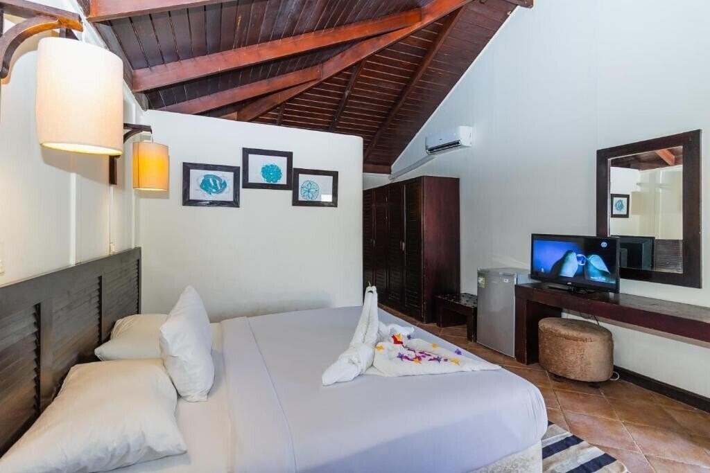 Фото Abu Dabbab Diving Lodge 4*