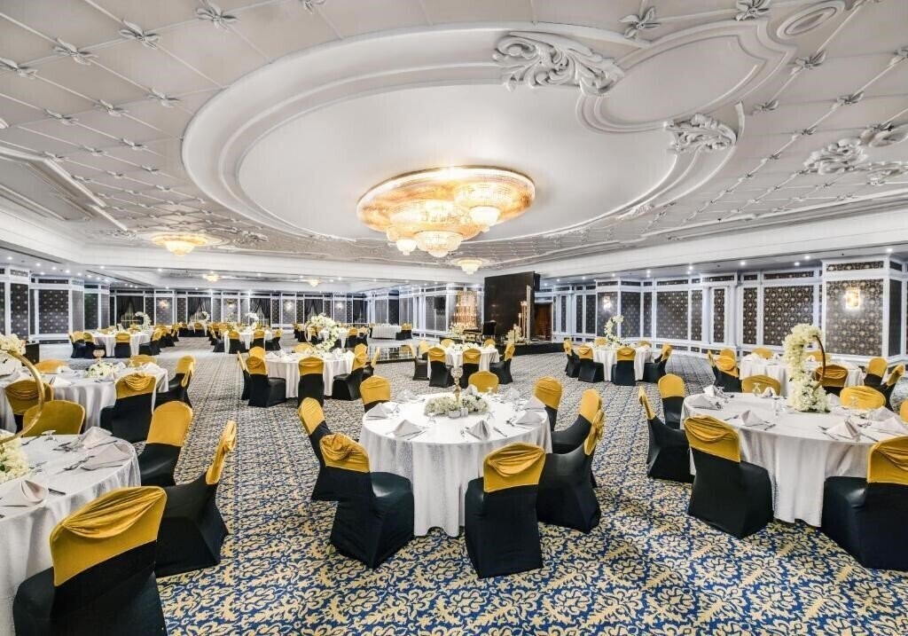 Картинка Tolip Hotel Golden Plaza Cairo 5*