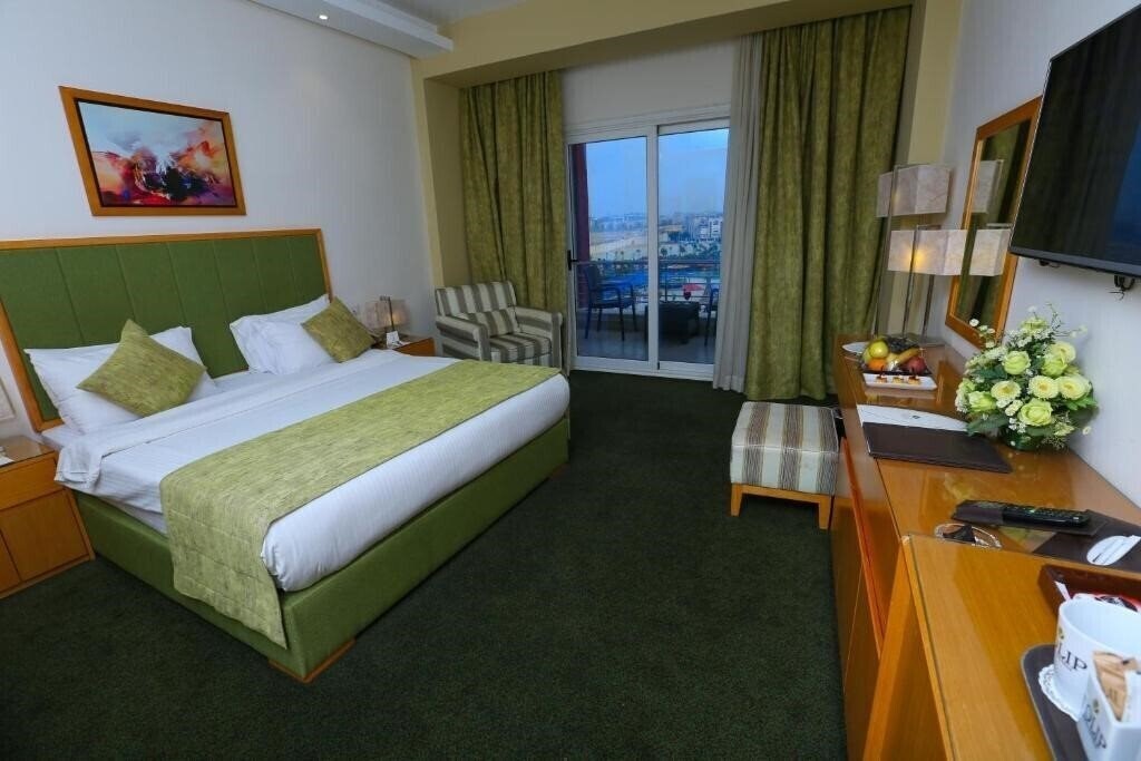 Фото Tolip El Narges Hotel & Spa Cairo 3*