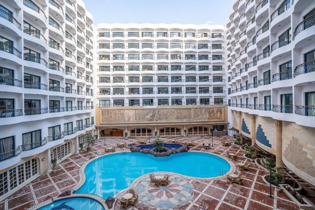 Отель Azal Pyramids Hotel 4*