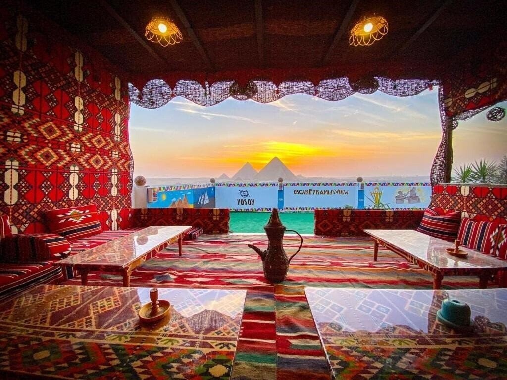 Hotel 9 Pyramids Inn 3*