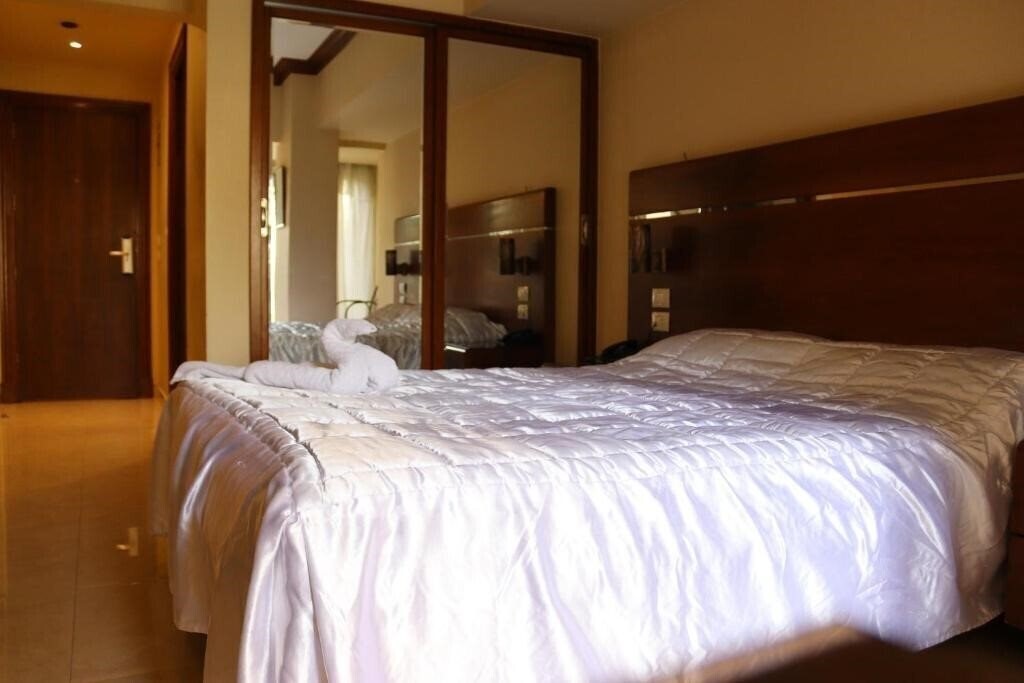 Hotel Pharaohs Hotel 3*