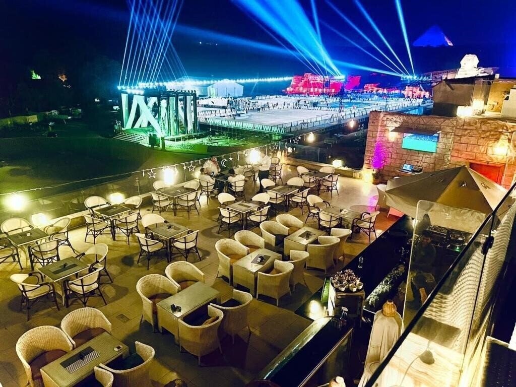 Hotel Pyramids Valley 4*