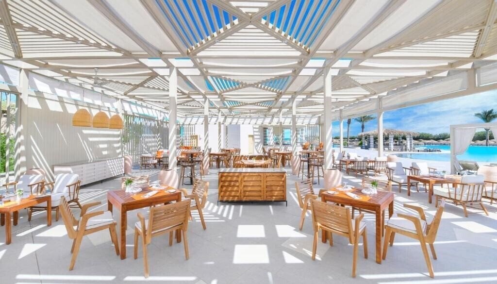 Imaginea Jaz Elite Casa Del Mar Beach (ex. Jaz Casa Del Mar Beach, Grand Plaza Hotel) 5*