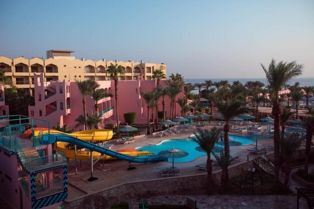 Hotel Le Pacha Resort 4*